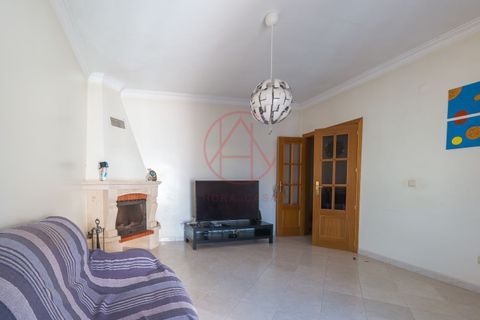 2 bedrooms Apartment in Moita, Portugal No. 255434