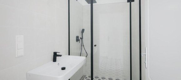 2 rooms Apartment in Hernals, Austria No. 234256 5