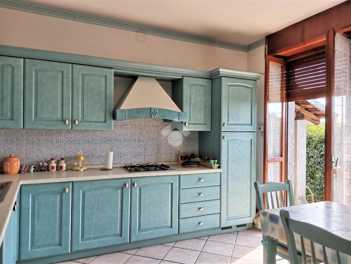 6 rooms House in Valle San Nicolao, Italy No. 77000