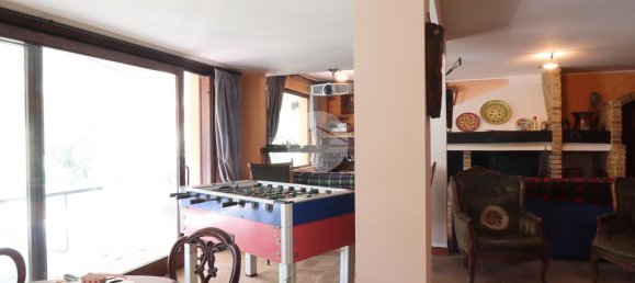 Villa de 5 dormitorios en Manoppello, Italy No. 283715 23