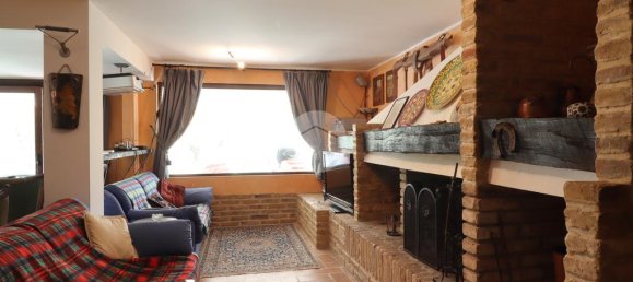 Villa de 5 dormitorios en Manoppello, Italy No. 283715 15