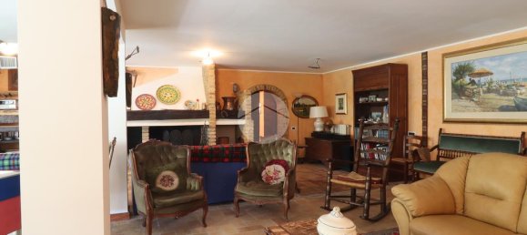 Villa de 5 dormitorios en Manoppello, Italy No. 283715 26