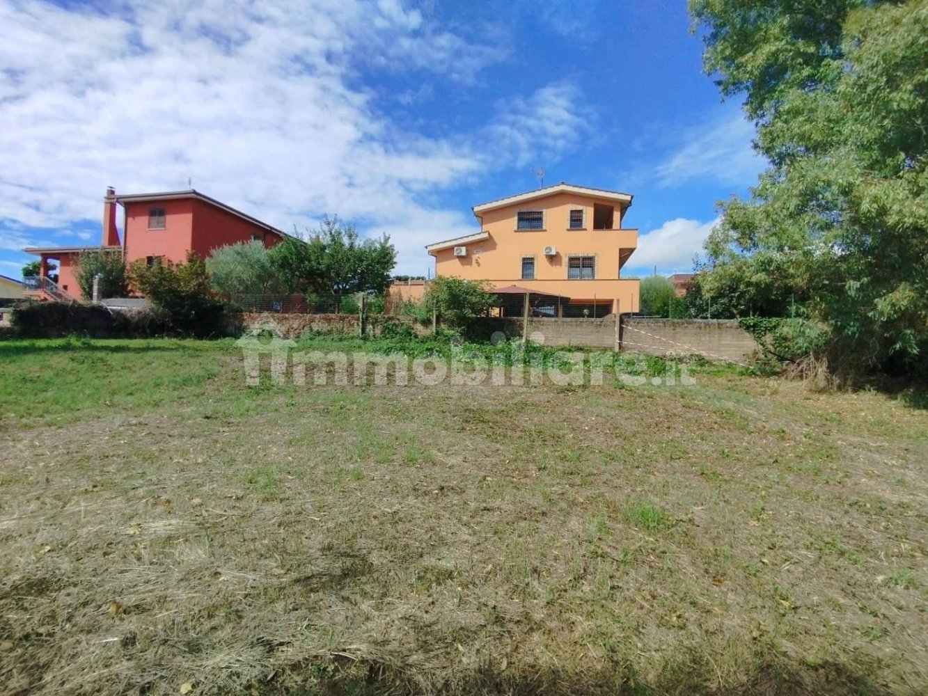 1311m² Land in Rome, Italy No. 367234