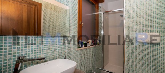 3 rooms Apartment in Rome, Italy No. 48605 25