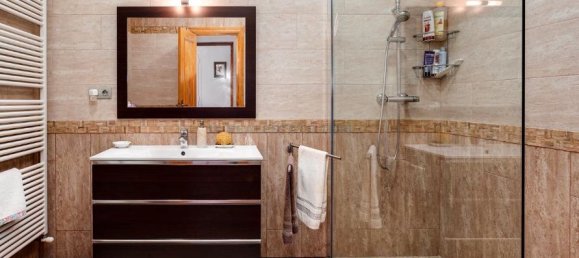 4 Schlafzimmer Villa in Torrevieja, Spain, Nr. 191018 42