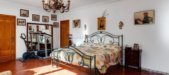 4 Schlafzimmer Villa in Torrevieja, Spain, Nr. 191018 13