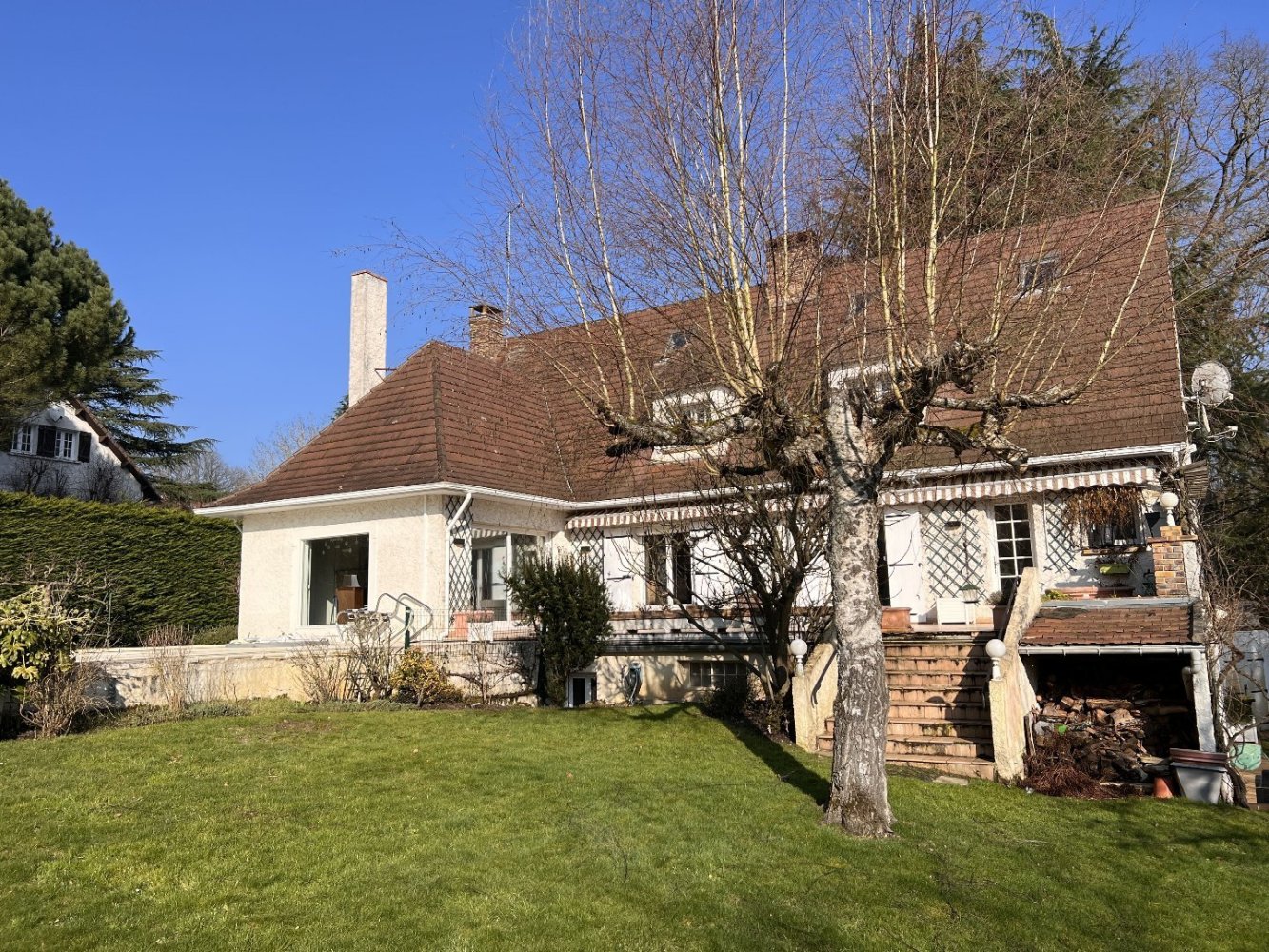 Casa T8 em Saint-Cheron, France N.º 142005