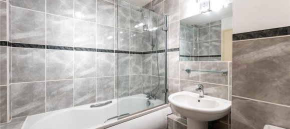 1 bedroom Apartment in London, United Kingdom No. 3810 6