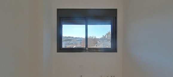 3 Schlafzimmer Wohnung in Terrassa, Spain, Nr. 160950 34