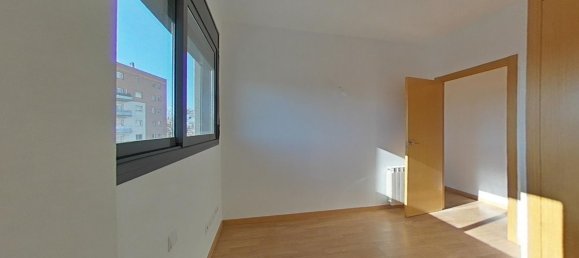 3 Schlafzimmer Wohnung in Terrassa, Spain, Nr. 160950 27