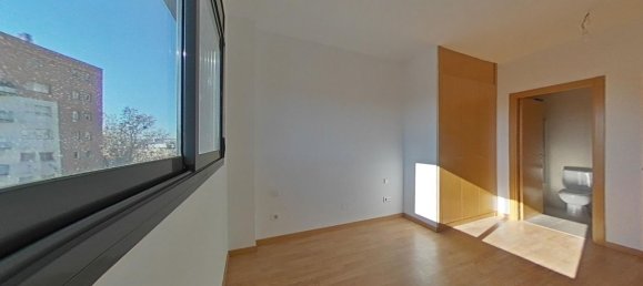 3 Schlafzimmer Wohnung in Terrassa, Spain, Nr. 160950 24