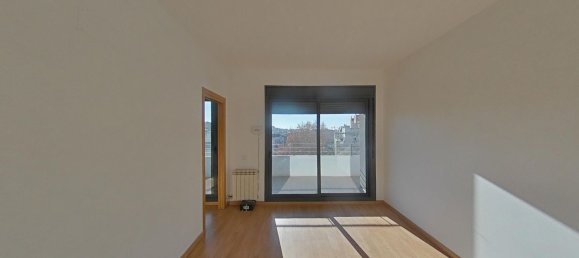 3 Schlafzimmer Wohnung in Terrassa, Spain, Nr. 160950 16