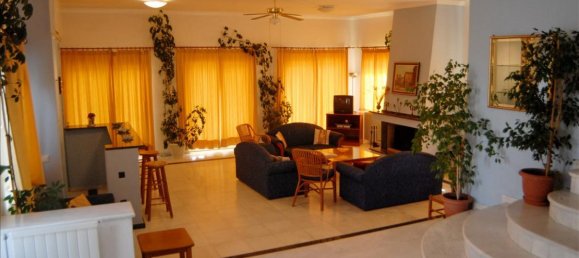 4 Schlafzimmer Villa in Corfu, Greece, Nr. 8897 5