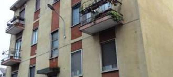 4 rooms Apartment in Trecate, Italy No. 203590 2
