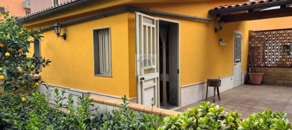 4 bedrooms Villa in Syracuse, Italy No. 244376 7