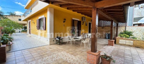 4 bedrooms Villa in Syracuse, Italy No. 244376 17