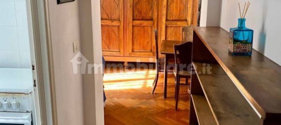 1 bedroom Apartment in Florence, Italy No. 370692 2