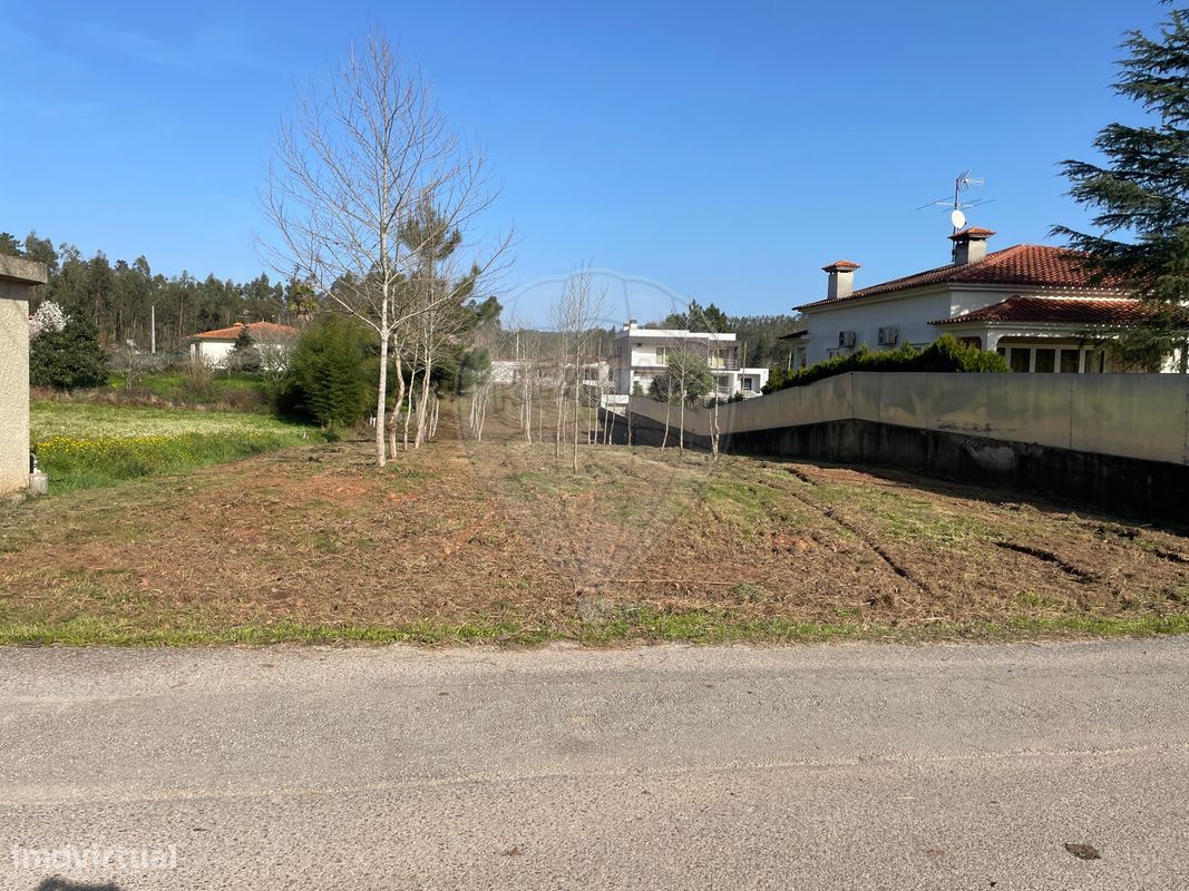 1057m² Land in Valongo do Vouga, Portugal No. 350940