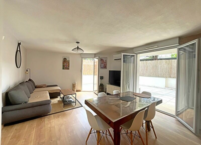 2 bedrooms Apartment in Toulouse, France No. 298536