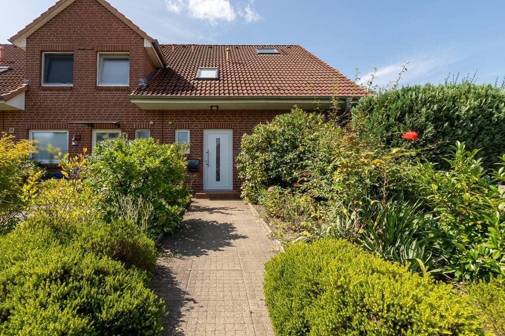 3 bedrooms Townhouse in Luneburg, Germany No. 273844