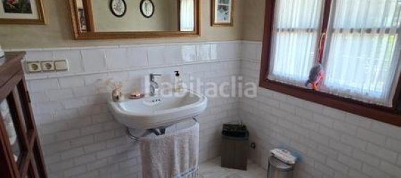 4 bedrooms House in Los Barrios, Spain No. 188800 15
