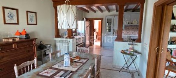 4 bedrooms House in Los Barrios, Spain No. 188800 4