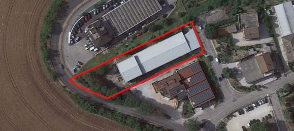 12غرفة مستودع في Monte San Giusto, Italy رقم 139390 3