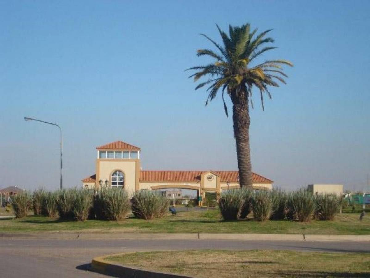  Land in Tigre, Argentina No. 40856