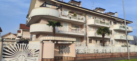 Studio in Bareggio, Italy No. 290595 19