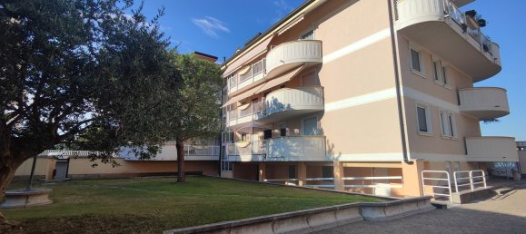 Studio in Bareggio, Italy No. 290595 17