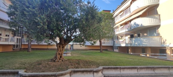 Studio in Bareggio, Italy No. 290595 9