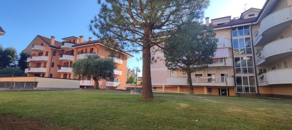 Studio in Bareggio, Italy No. 290595 7