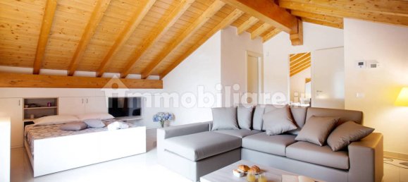 Вилла с 4 спальнями в Сала Комачина, Италия № 53432 7