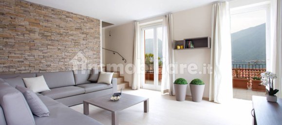 Вилла с 4 спальнями в Сала Комачина, Италия № 53432 15