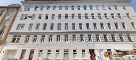 2 rooms Apartment in Brigittenau, Austria No. 131109 4