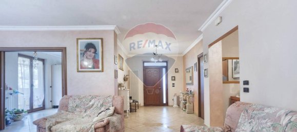 Дом с 4 комнатами в Лорето Апрутино, Италия № 177622 22