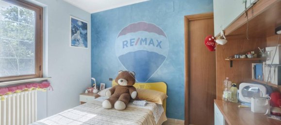 Дом с 4 комнатами в Лорето Апрутино, Италия № 177622 29