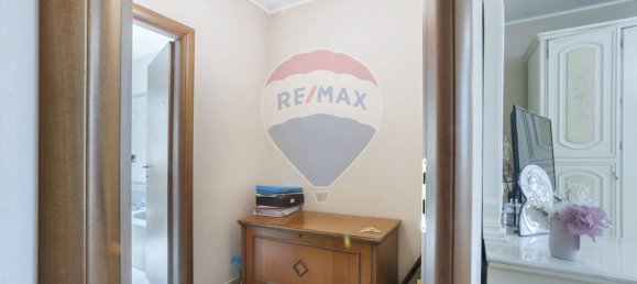 Дом с 4 комнатами в Лорето Апрутино, Италия № 177622 12