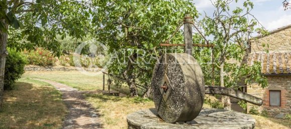 10 bedrooms Land in Lucignano, Italy No. 120239 14