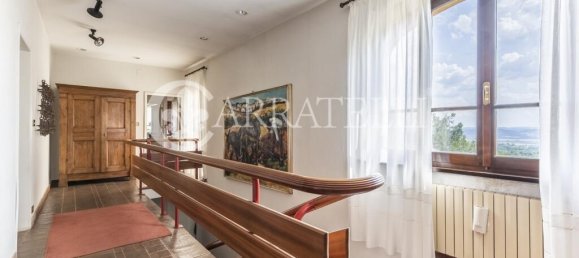 10 bedrooms Land in Lucignano, Italy No. 120239 12