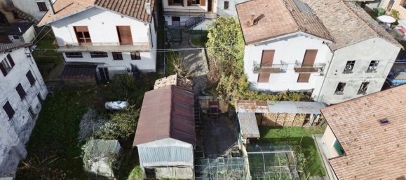 5 rooms House in Stazzona, Italy No. 151740 7
