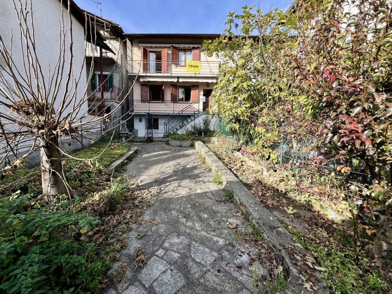 5 rooms House in Stazzona, Italy No. 151740