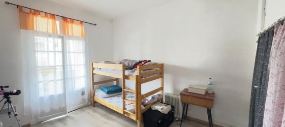 Dúplex de 3 dormitorios en Prades, France No. 305563 4