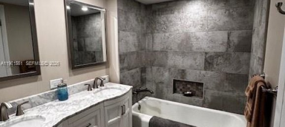 2 Schlafzimmer Gewerbliche Immobilien in Miami, USA, Nr. 615683 14