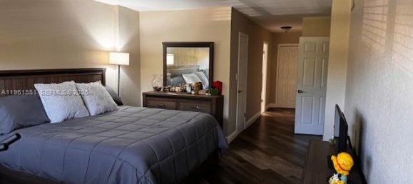 2 Schlafzimmer Gewerbliche Immobilien in Miami, USA, Nr. 615683 10