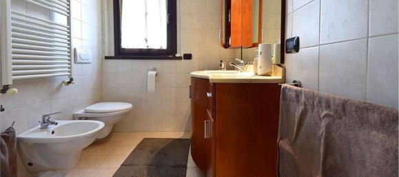 3-salle Duplex à Como, Italy No. 313819 16