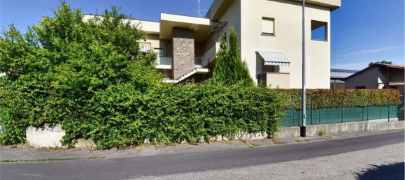 3-salle Duplex à Como, Italy No. 313819 32