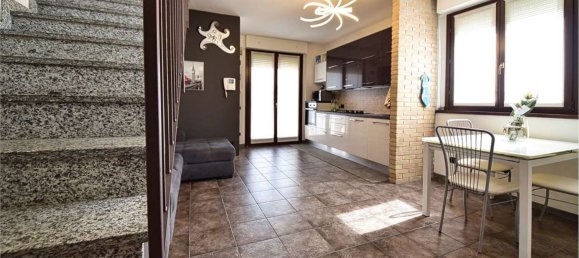 3-salle Duplex à Como, Italy No. 313819 14