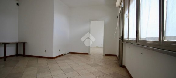 2 rooms Apartment in Udine, Italy No. 161525 5