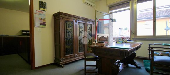 2 rooms Apartment in Udine, Italy No. 161525 16